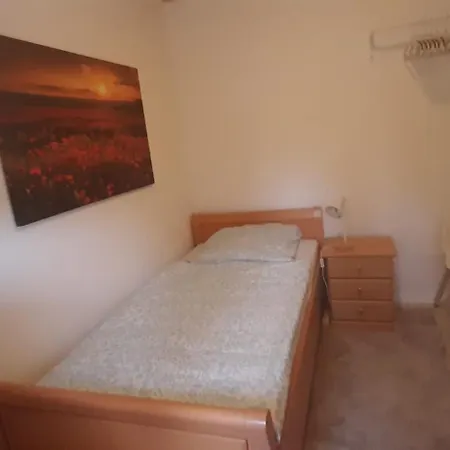 Mk-zimmervermietung Einfeld