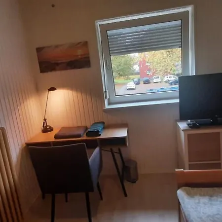 Homestay Mk-zimmervermietung Einfeld Neumuenster