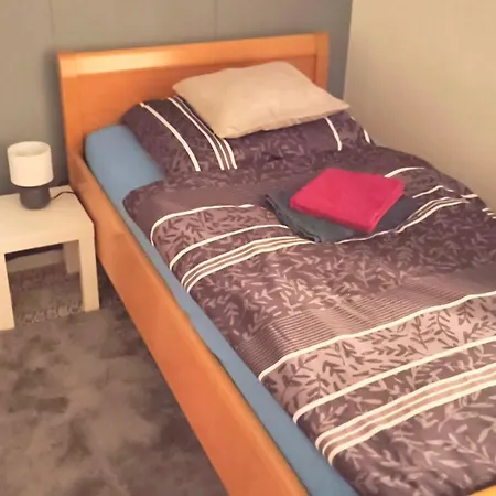 Mk-zimmervermietung Einfeld Homestay *