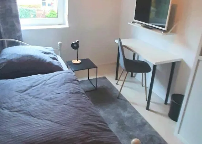 Homestay Mk-Privatzimmer Neumuenster Einfeld Neumuenster